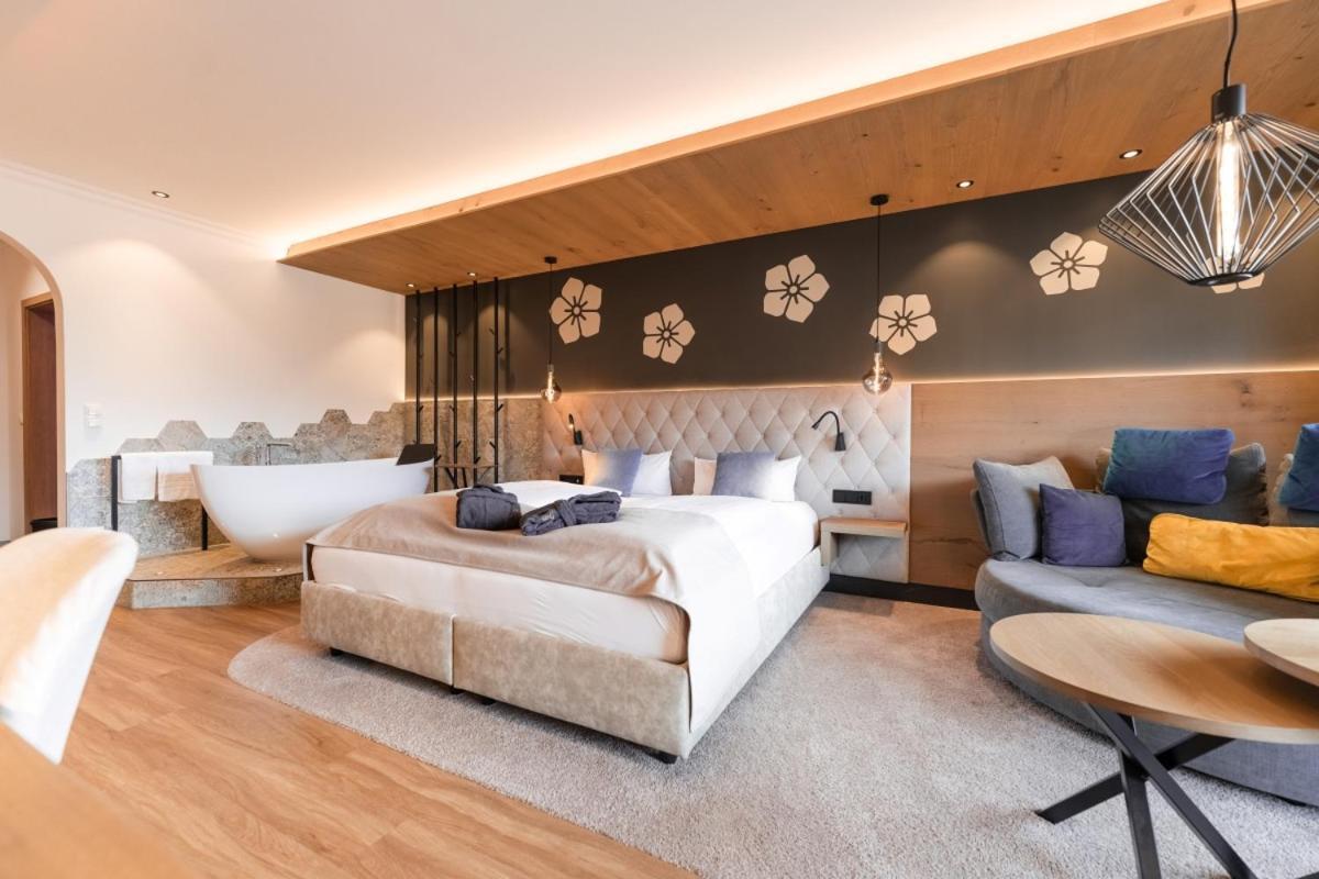 Posthotel Rattenberg Екстериор снимка